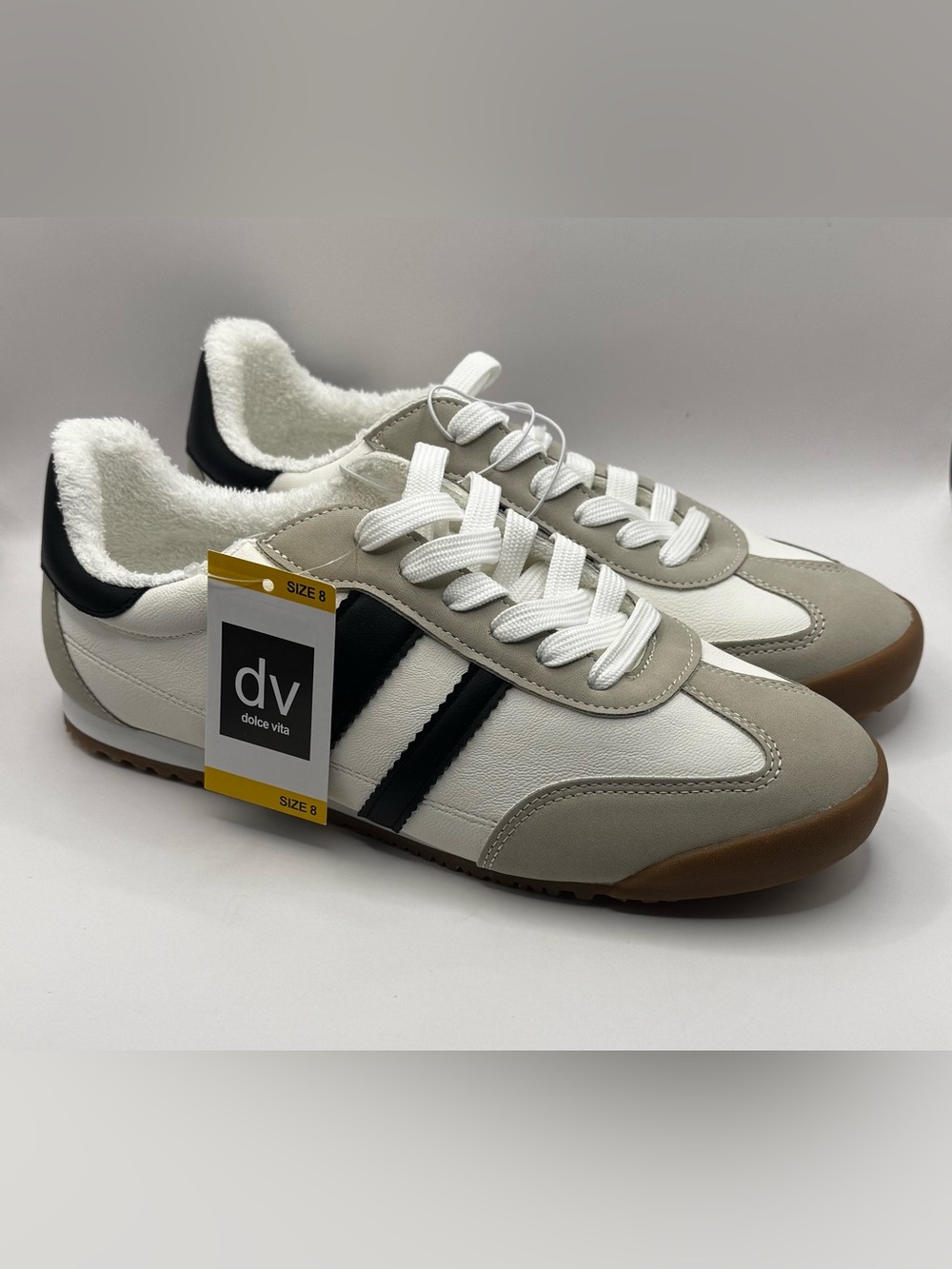 DV by Dolce Vita Revie White, Black & Tan Retro-Style Women's Sneakers Sz 8 NIB - Picture 3 of 7